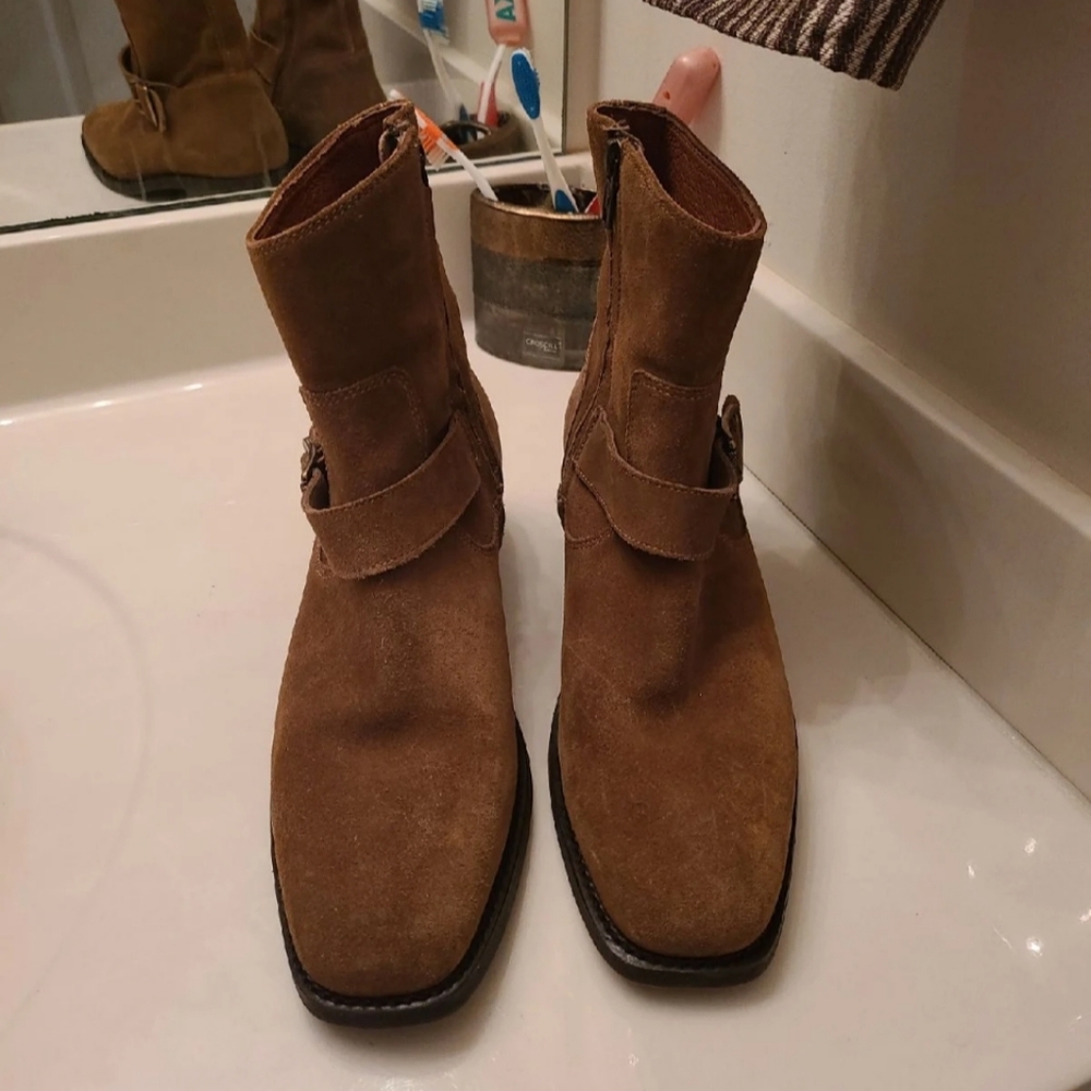 Frye Hannah Engineer Boots
